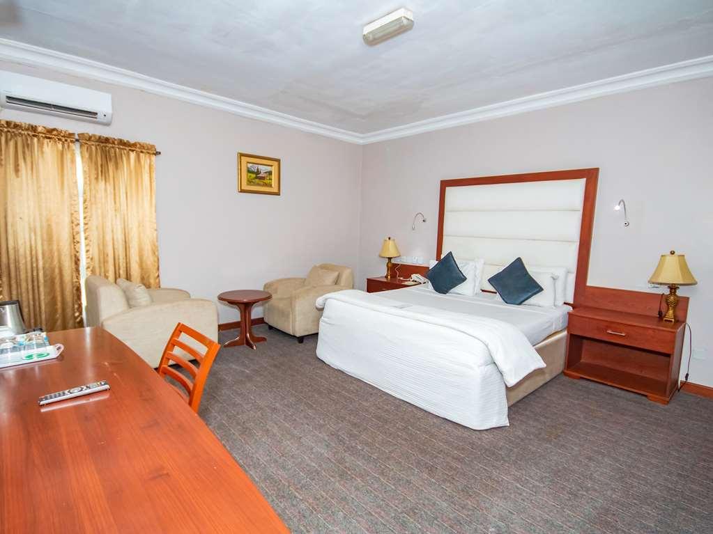 Denis Hotel Abuja Mobushipe Oda fotoğraf