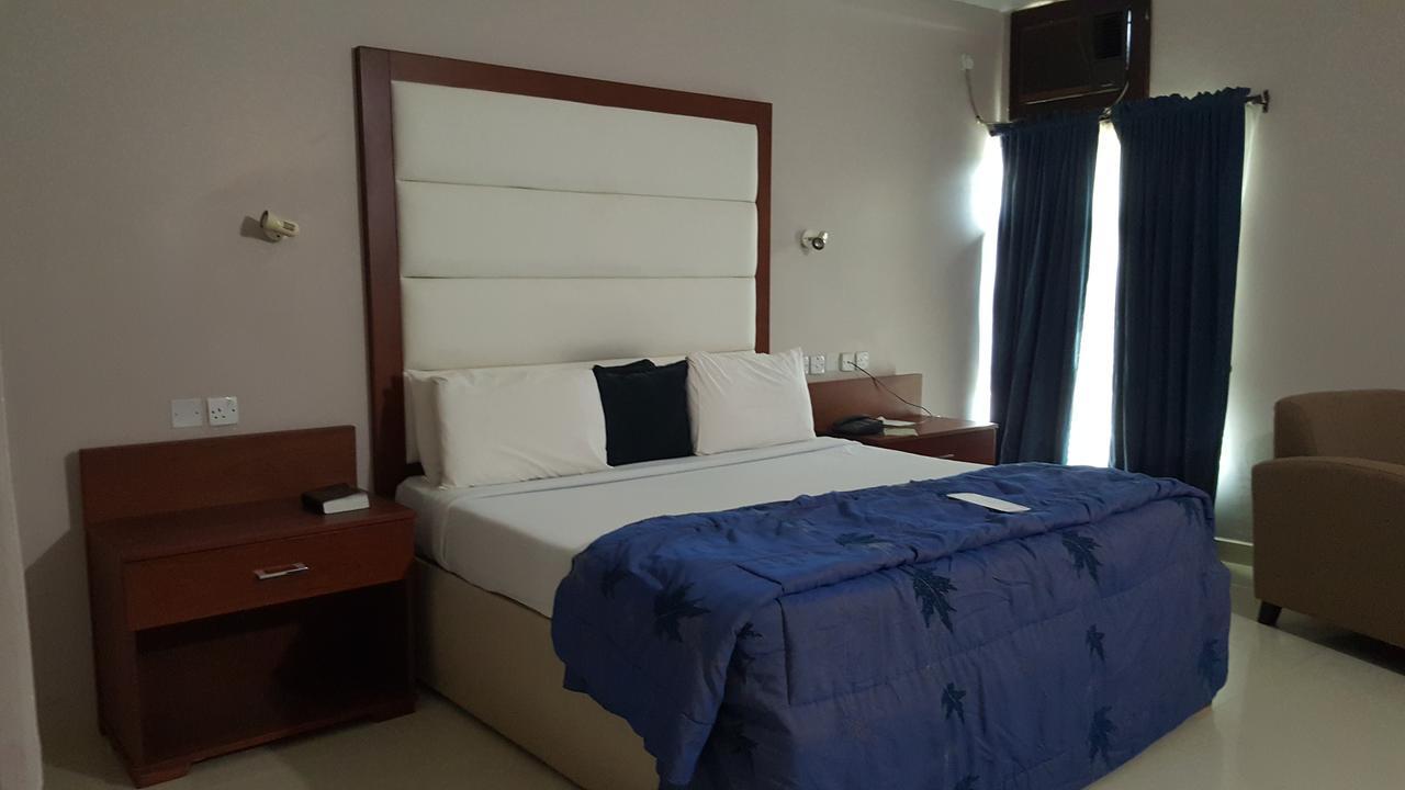 Denis Hotel Abuja Mobushipe Dış mekan fotoğraf