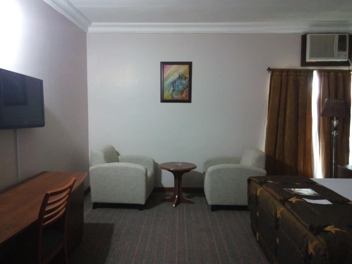 Denis Hotel Abuja Mobushipe Dış mekan fotoğraf