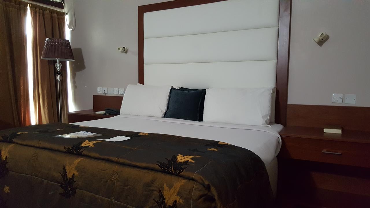 Denis Hotel Abuja Mobushipe Dış mekan fotoğraf